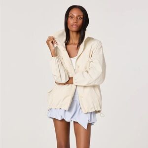 Astr The Label Yareli Oversized Funnel Neck Jacket bone new nvr worn large!offer